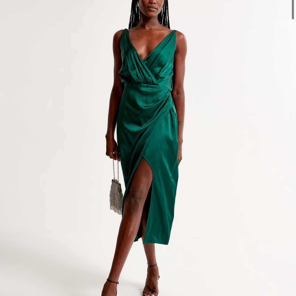 Abercrombie & Fitch Satin Draped Wrap Midi Dress 🧡